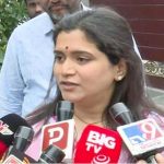 Kesineni swetha : టీడీపీకి బిగ్ షాక్.. పార్టీకి, కార్పొరేటర్ పదవికి కేశినేని శ్వేత రాజీనామా..