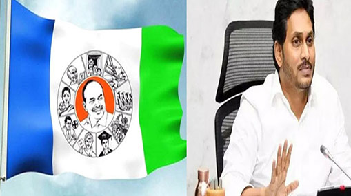 Hyderabad : చిన్నారిపై కుక్కల దాడి.. నోరు, చెవికి తీవ్ర గాయాలు..