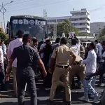 Attack On BRS Leaders: నల్గొండలో కేటీఆర్, హరీష్ రావుకు  నిరసన సెగ.. కోడిగుడ్లతో దాడి!