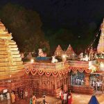 Srisailam Prasadam: శ్రీశైలం ప్రసాదంలో చికెన్ బొక్క.. ఆలయ అధికారులపై భక్తుడి అసహనం!