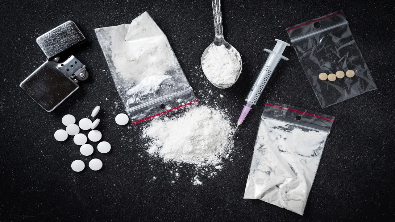 drugs 