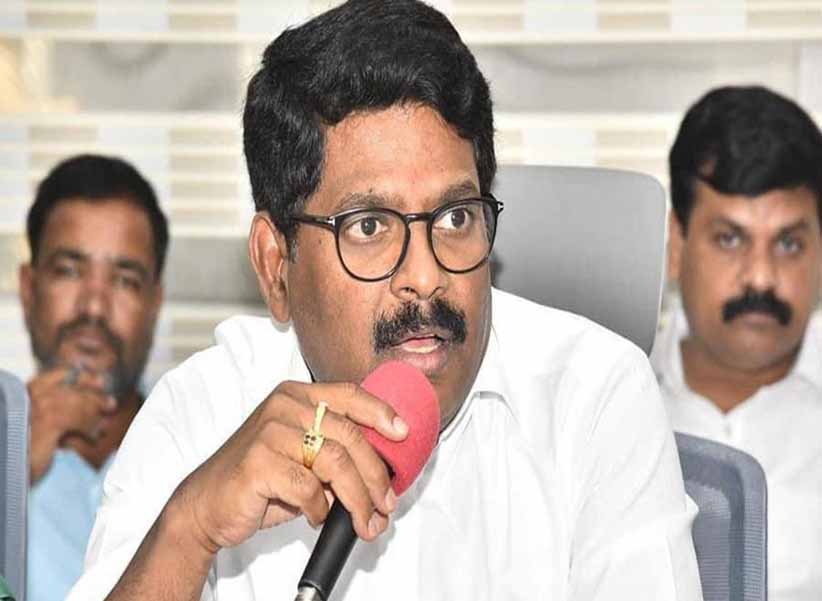Crop Residues: పంట వ్యర్థాలతో రూ.66.5 కోట్ల టర్నోవర్!