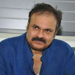 Nagababu About Varun Tej: రిస్క్ తీసుకుని వరుణ్ ఫెయిల్ అయ్యాడు: నాగబాబు