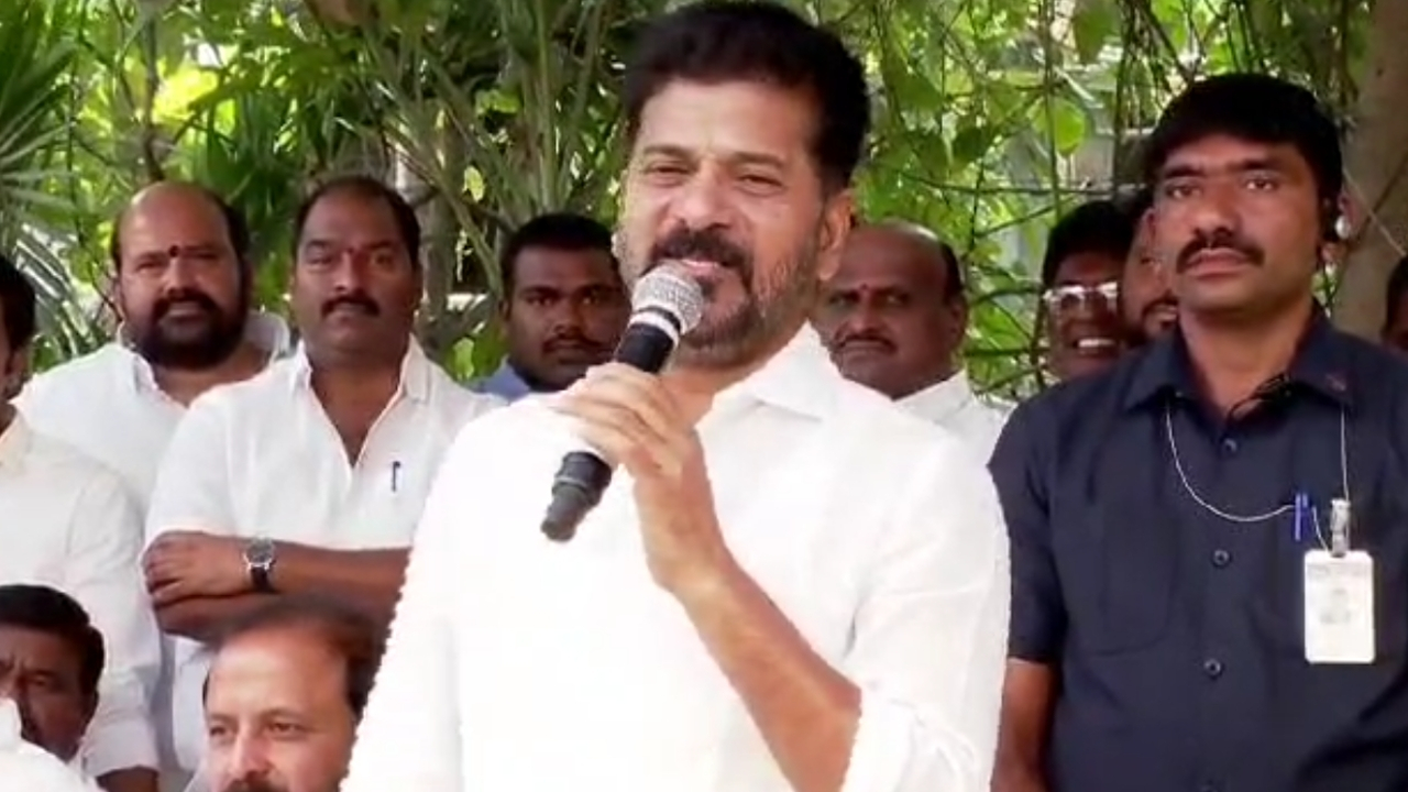 CM Revanth Reddy Meeting With Malkajgiri Leader