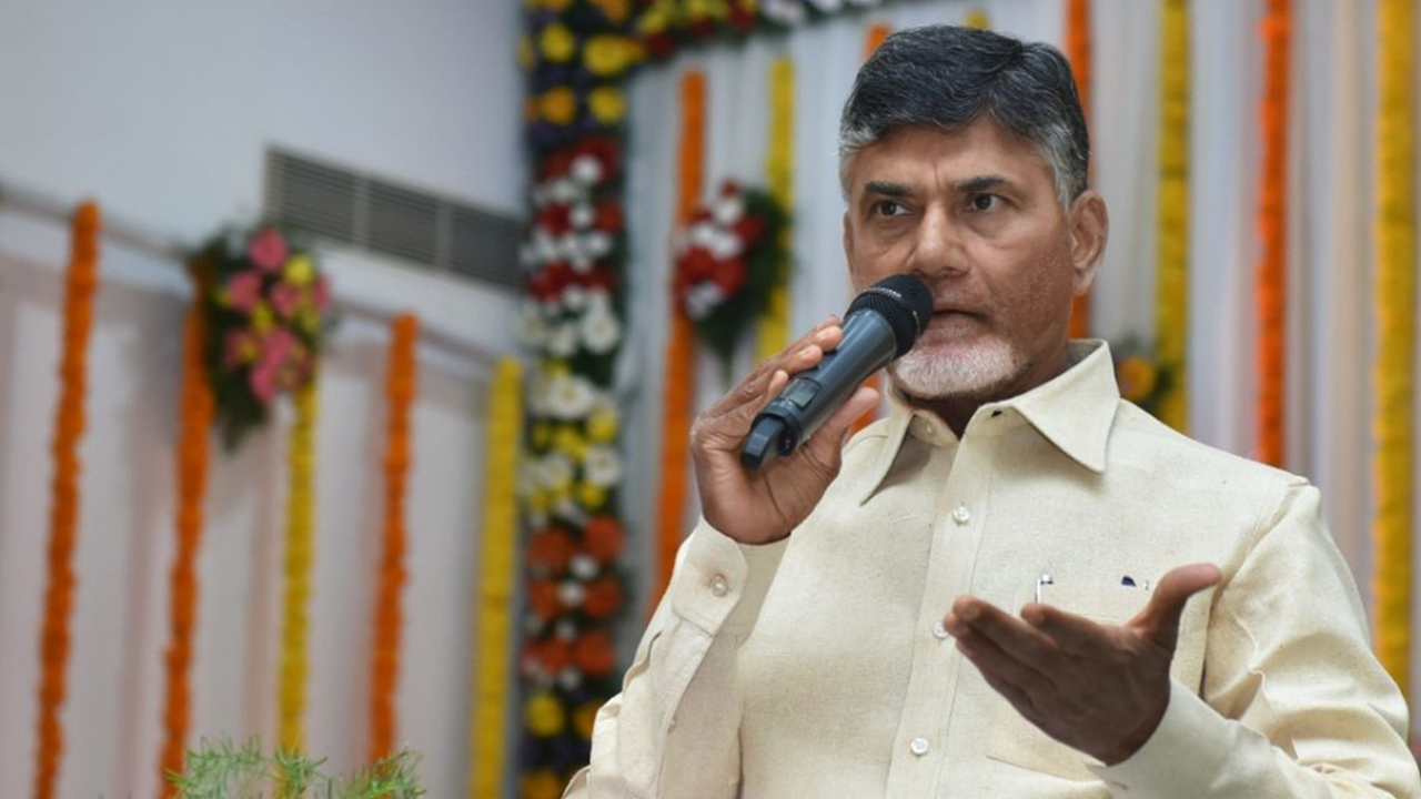 Chandrababu suggestion to party candidates at vijayawada workshop