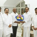 RS Praveen Kumar Meets KCR : కేసీఆర్‌తో ప్రవీణ్ కుమార్ భేటీ.. ఎంపీ ఎన్నికల్లో బీఆర్ఎస్, బీఎస్పీ పొత్తు..