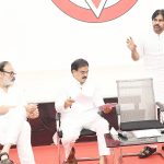 Pawankalyan at Pithapuram: రంగంలోకి జనసేనాని, శక్తిపీఠంలో పూజలు, ఆ తర్వాతే..!