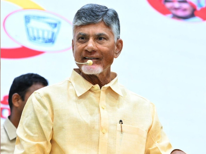 Chandrababu: అధికారంలోకి వచ్చాక తొలి సంతకం ఆ ఫైల్ పైనే.. చంద్రబాబు కీలక హామీ