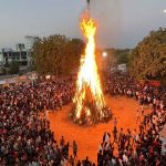 Holika Dahan 2024: హోలీ దహనంలో ఇలా చేయండి.. ఊహించని సంపద లభిస్తుంది!