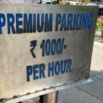 Viral : వామ్మో.. పార్కింగ్ ఫీజు గంటకు రూ. వెయ్యా..!