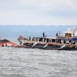 Boat Capsized Mahanadi: విహారయాత్రలో విషాదం.. మహానదిలో పడవ బోల్తా!