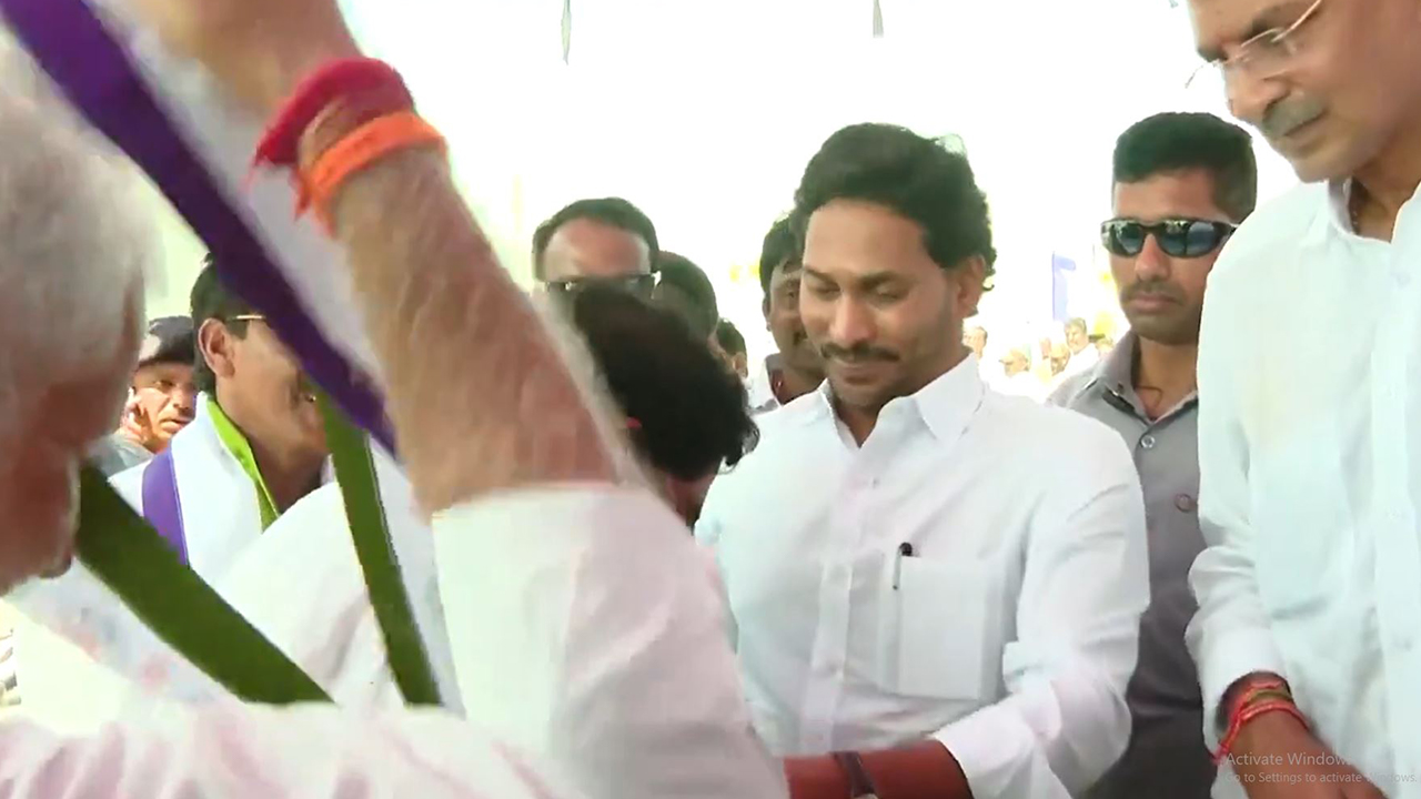 CM Jagan invite Nellore Tdp EX mla katamreddy vishnuvardhan reddy joining ysrcp