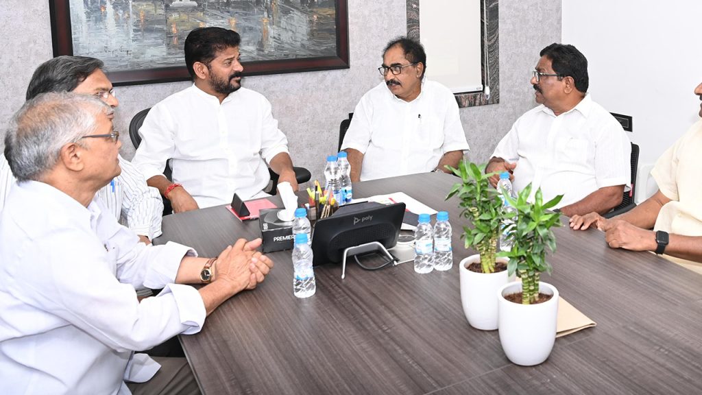 CPM Thmmineni and julakanti meeting with CM Revanth Reddy