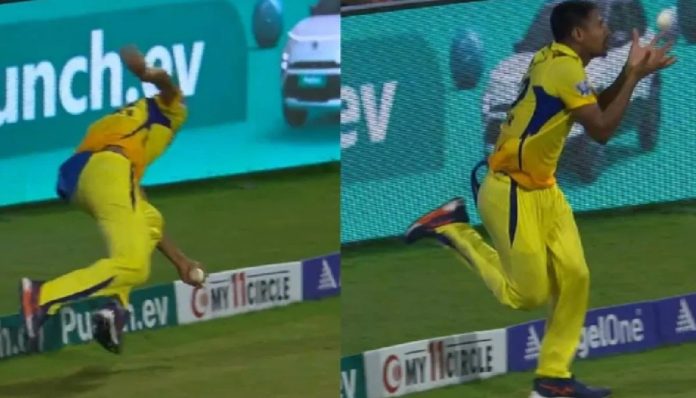 Mustafizur Rahman Pulls Off Sensational Catch
