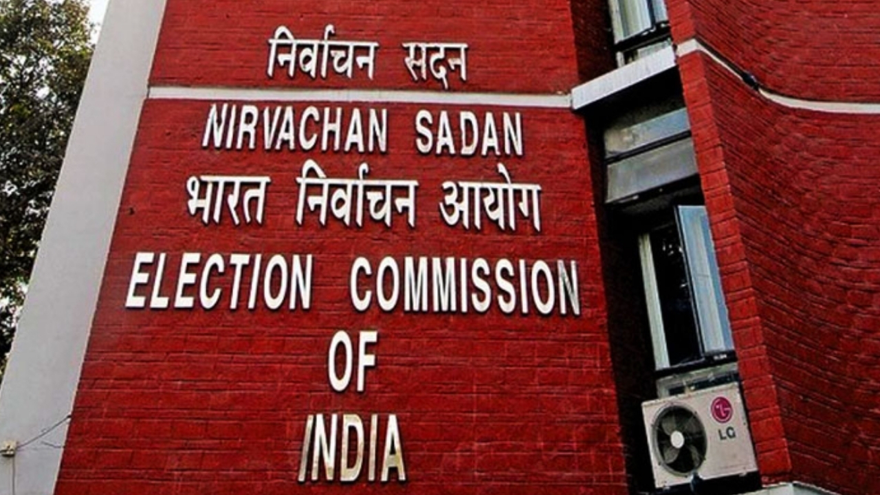 EC Orders Transfers Of Officers In AP