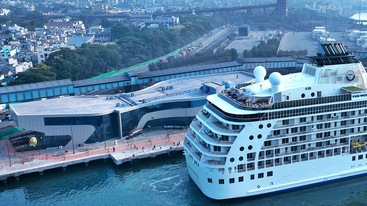 The World largest Cruise ship Arrived At Vizag