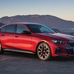 BMW i5 M60 : BMW కొత్త ఎలక్ట్రిక్ కార్ లాంచ్.. ధర ఎంతంటే?