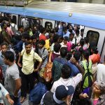 Big Shock to Hyderabad Metro Users: హైదరాబాద్ మెట్రో ప్రయాణికులకు బిగ్ షాక్.. 10 % రాయితీ, హాలిడే కార్డు రద్దు!