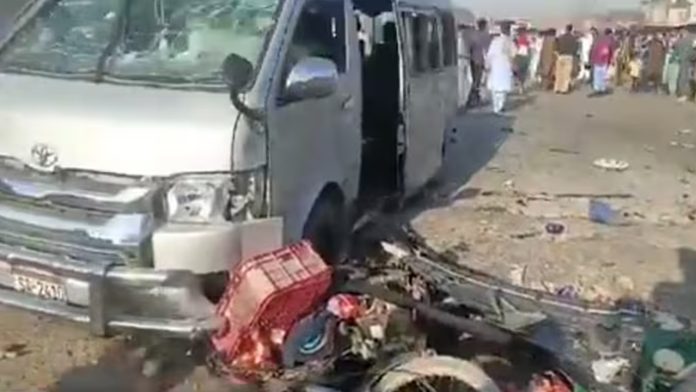 suicide bomb attack in karachi