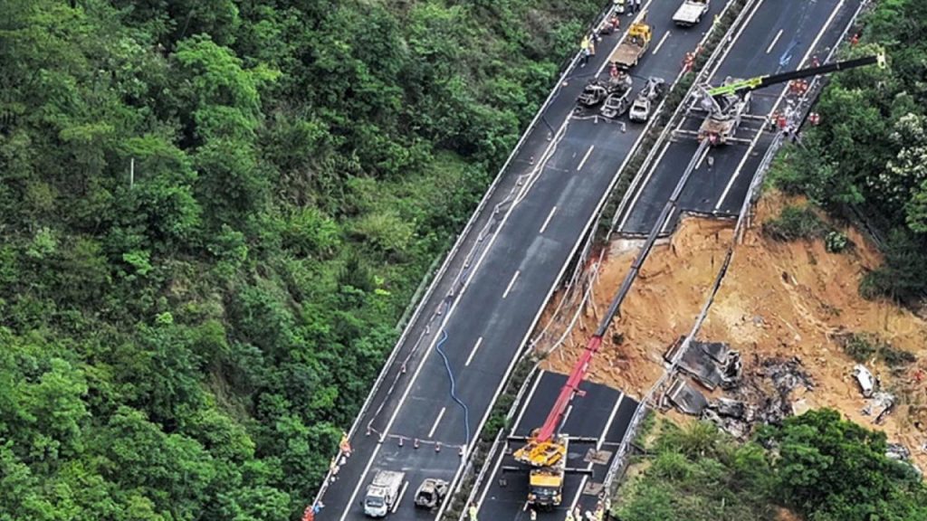 19 killed after road collapses in southern China
