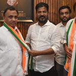 Another shock to BRS: బీఆర్‌ఎస్‌కు మరో షాక్, కారులో ఉక్కపోత.. దిగిపోతున్న నేతలు
