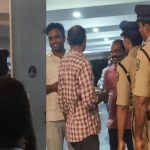 Checking Vizag MP Satyanarayana House: విశాఖ ఎంపీ ఇంట్లో ఫ్లయింగ్ స్క్వాడ్‌‌ ఐదు గంటల పాటు సోదాలు.. ఏం దొరికాయి..?