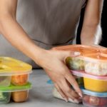 Plastic Container: ప్లాస్టిక్ డబ్బాల్లో వేడి ఆహారాన్ని ప్యాక్ చేస్తున్నారా..? అయితే జాగ్రత్త..!