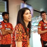 Kavya Maran Addresses SRH Players: డ్రెస్సింగ్ రూమ్‌లో కావ్యమారన్.. కేవలం నాలుగు మాటలు.. ఇన్స్పిరేషన్ స్పీచ్@