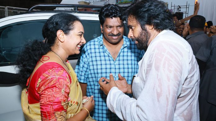 pawan kalyan comments on mudragada family is at tuni election campaign