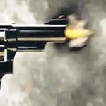 Schoolboy Carries Gun| స్కూలుకు తుపాకీ తీసుకెళ్లిన 5 ఏళ్ల బాలుడు.. మూడో తరగతి పిల్లడిపై గురి పెట్టి..