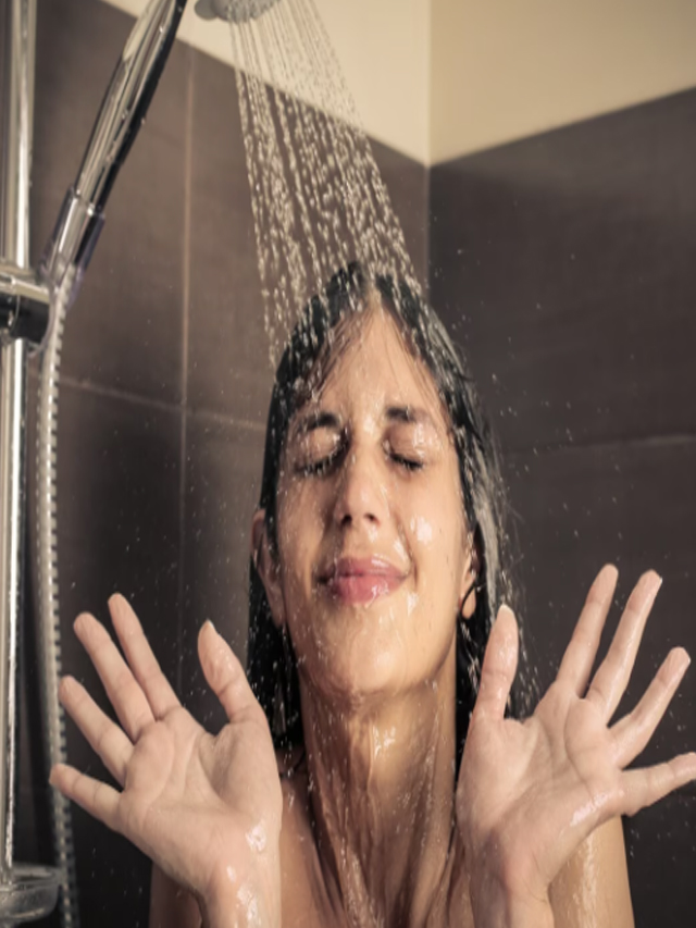 స్నానం చేసిన వెంటనే ఈ పనులు అస్సలు చేయకండి