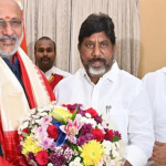 CM Revanth Reddy: గవర్నర్‌ను కలిసిన సీఎం రేవంత్.. దశాబ్ది వేడుకలకు ఆహ్వానం