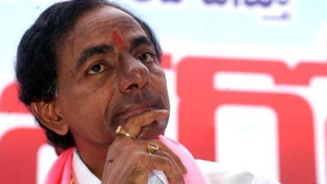 Mamata Banerjee: మీటింగ్ కోసం 2 గంటలు ఎదురుచూపులు.. సీఎంగా రాజీనామాకు రెడీ