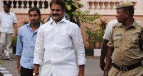 Mopidevi hot comments: జగన్‌పై గరంగరం.. మోపిదేవి నిర్ణయం అప్పుడే.. అందుకే సైకిల్ వైపు..