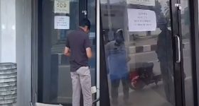 Rent Problems for ATM: రెంట్ కట్టనందుకు ఏటీఎంకు తాళం.. సోషల్ మీడయాలో వీడియో వైరల్