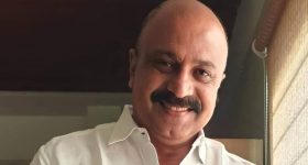 Actor Siddique: నటిపై లైంగిక వేధింపుల కేసులో మరో ట్విస్ట్.. పరారిలో నటుడు సిద్ధిఖీ