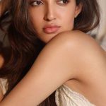 Neha Shetty Photos: నేహా శెట్టి అందాలు అదరహో.. డీజె టిల్లు బ్యూటీ పరువాలు చూశారా?..