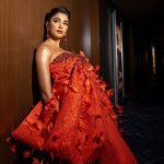 Pooja Hegde: బుట్టబొమ్మ అందాలు చూడతరమా.. భలే ఉందే