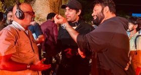 Pawan Kalyan OG : పవన్ కళ్యాణ్ నటిస్తున్న ఓజీ సినిమా సెట్ లో ఫోటోలు వైరల్