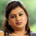 Actress: అర్థరాత్రి కత్తులతో బెదిరించి దోపిడీకి యత్నం… నటికి గాయాలు