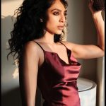Sobhita: ఎంగేజ్‌మెంట్ తర్వాత మొదటిసారి హాట్ ఫోటోలు షేర్ చేసిన శోభితా.. పాప చాలా బోల్డ్!