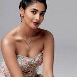 Pooja Hegde : బుట్టబొమ్మ మామూలుది కాదు… ఈ చిన్న స్ట్రాటజీ తో నిర్మాతలను బుట్టలో వేసుకుందా?