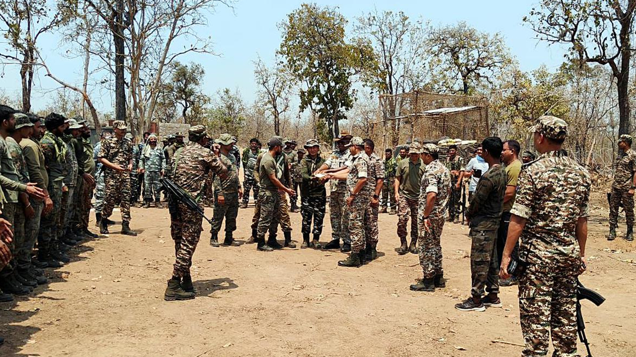 Chhattisgarh Encounter: మావోలకు మరో దెబ్బ.. చత్తీస్‌గఢ్‌లో ఎన్‌కౌంటర్