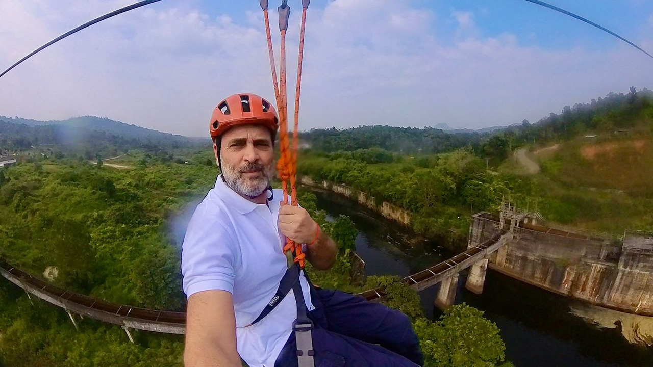 Rahul Gandhi: కేరళ‌ జిప్‌లైన్‌లో రాహుల్‌గాంధీ ట్రావెల్