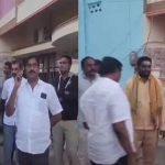 Mp Avinash Reddy: సోష‌ల్ మీడియాలో అనుచిత పోస్టులు.. ఎంపీ అవినాష్‌ పీఏ ఇంటికి పోలీసులు!