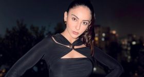 Rakul Preet Singh: బ్లాక్ డ్రెస్‌లో రకుల్ రచ్చ.. వెరైటీ ఫోజులతో ఫోటోలు