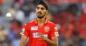 Virat Kohli Son: విరాట్ కోహ్లీ కొడుకు ఫోటో వైరల్  !