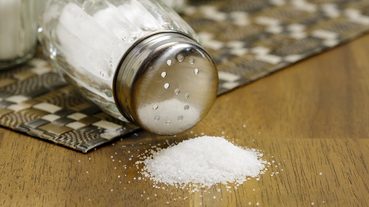 Salt and Cancer: వామ్మో.. ఉప్పుతో ఆ క్యాన్సర్ వస్తుందా? ఇలా చేస్తేనే మీ ఆరోగ్యం సేఫ్