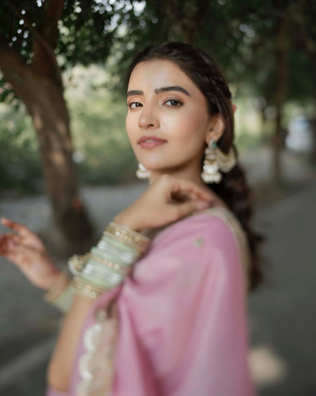 Rukshar Dhillon