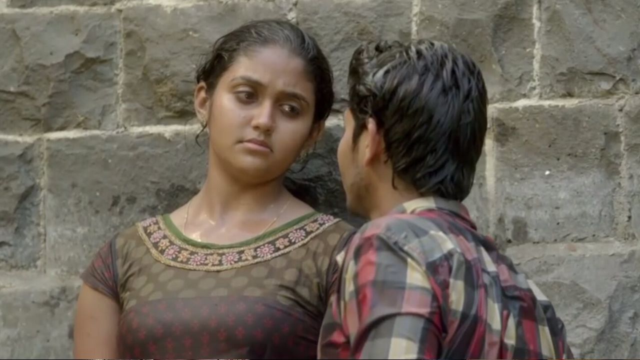 OTT Movie : పరువు కోసం పాకులాడే తండ్రి, ప్రేమ కోసం ప్రాణాలు ఇచ్చే కూతురు… పిచ్చెక్కించే ప్రేమ కథ